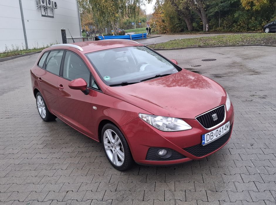 Seat Ibiza 2010r Kombi 1.4mpi Climatronic Alu Stan B.DB Zarejestrowana