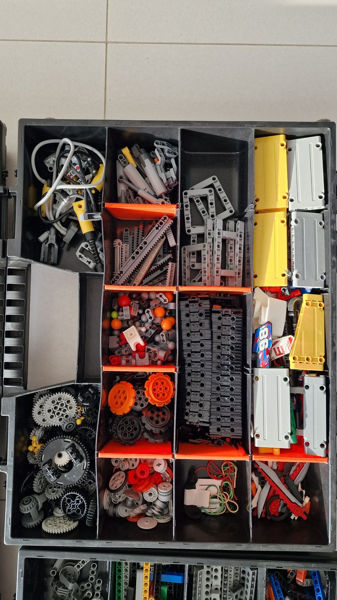 Lego technics  + lego mindstprms ev3