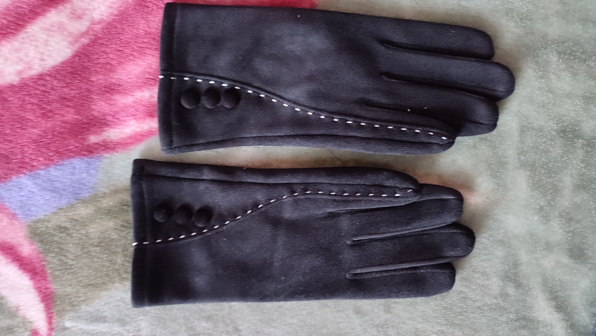 Czarne rękawice damskie
