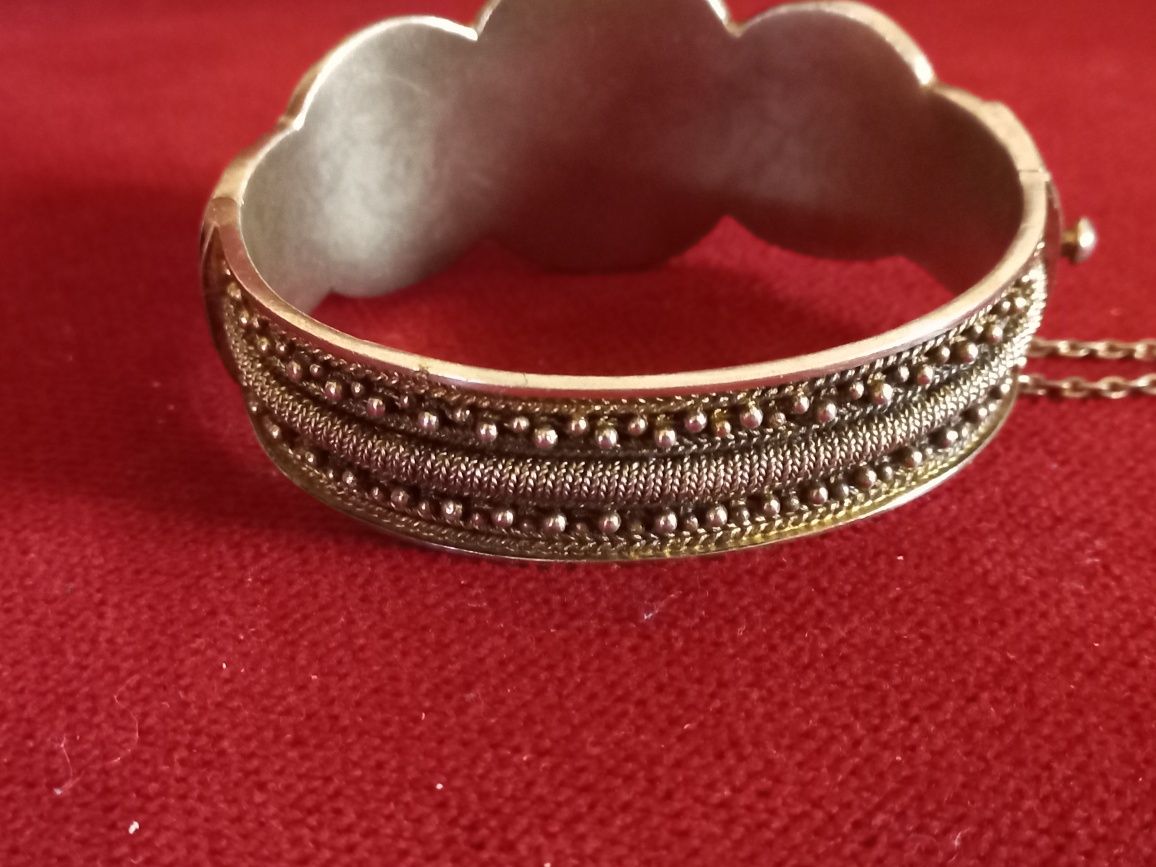 Pulseira em prata dourada da Topázio