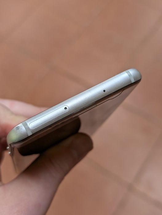 Продам Samsung S7 edge .3/32 GB.