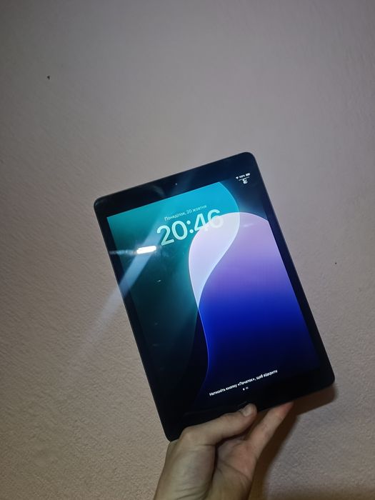 Apple ipad gen 7 32gb WiFi neverlook