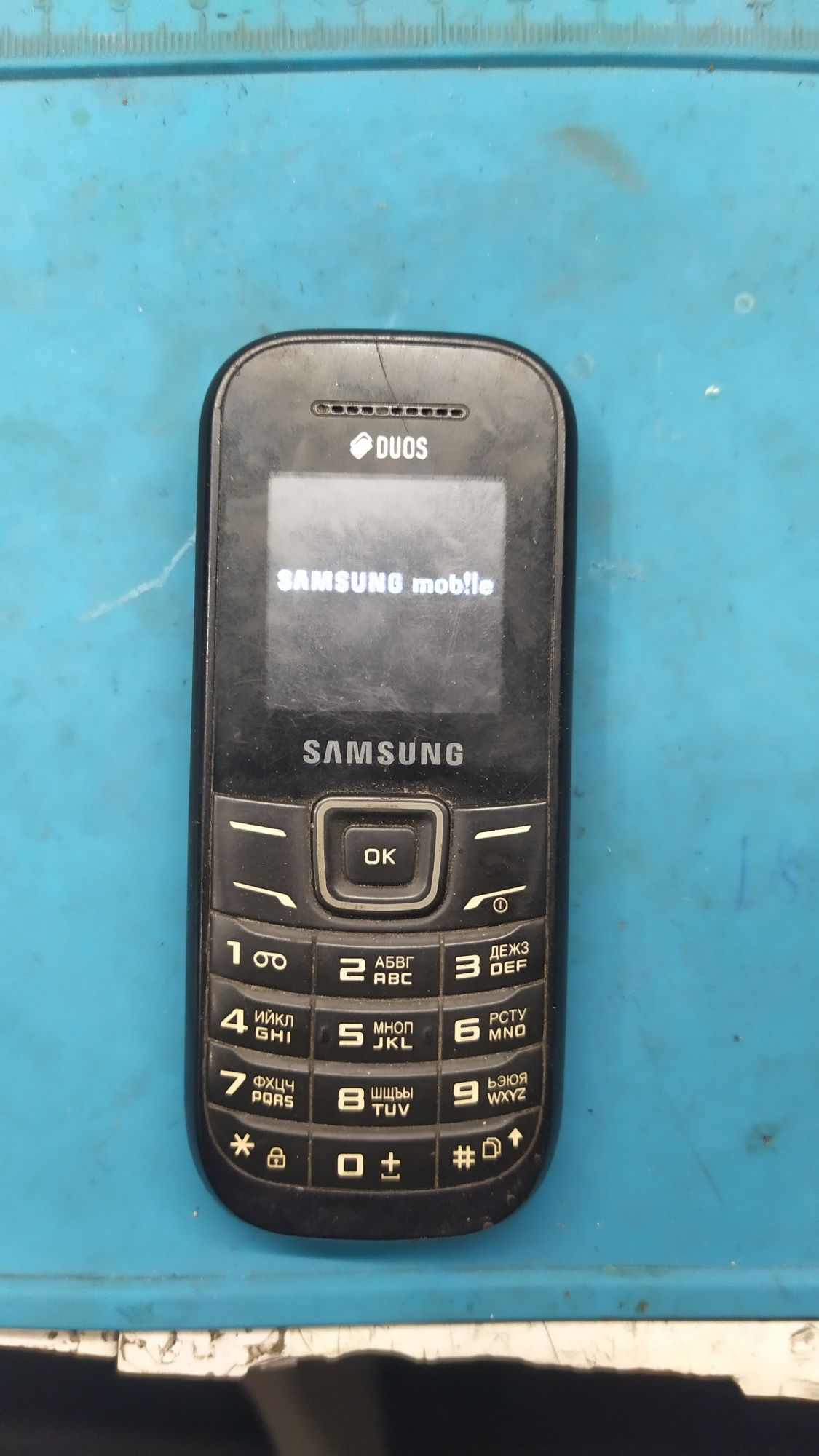 Продам Samsung e1220i