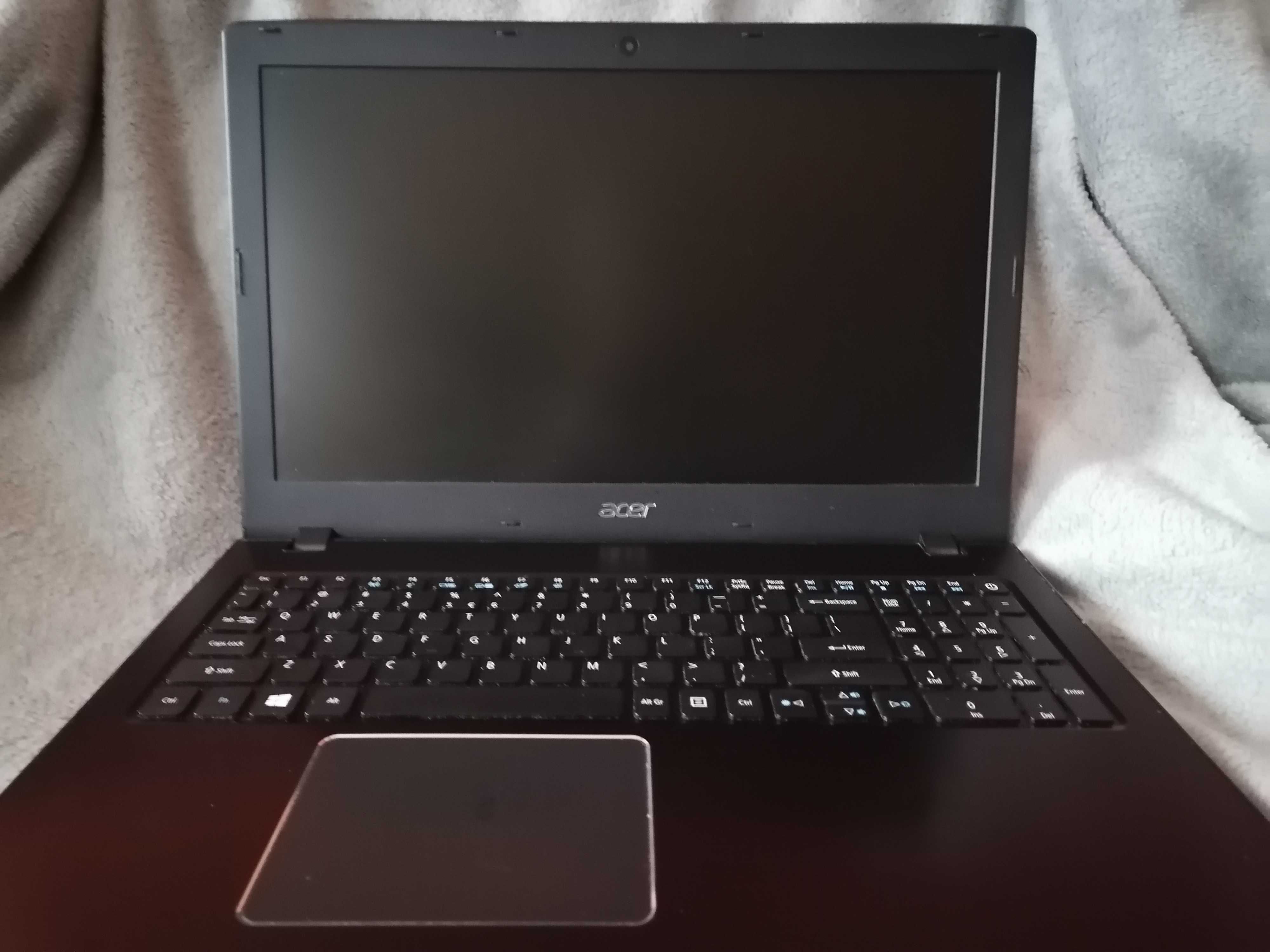 Na Sprzedaż: Acer Aspire E5-575 i5-7200U/4GB/500/Win10 + dysk SSD