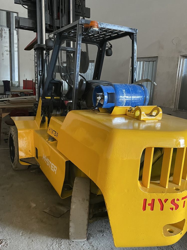 Empilhador HYSTER  de 5000 kgrs gas