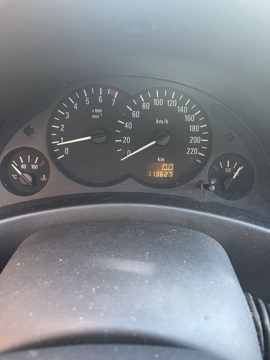 Venda de carro semi novo