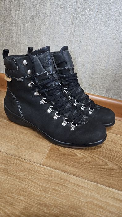 Ботинки женские ecco