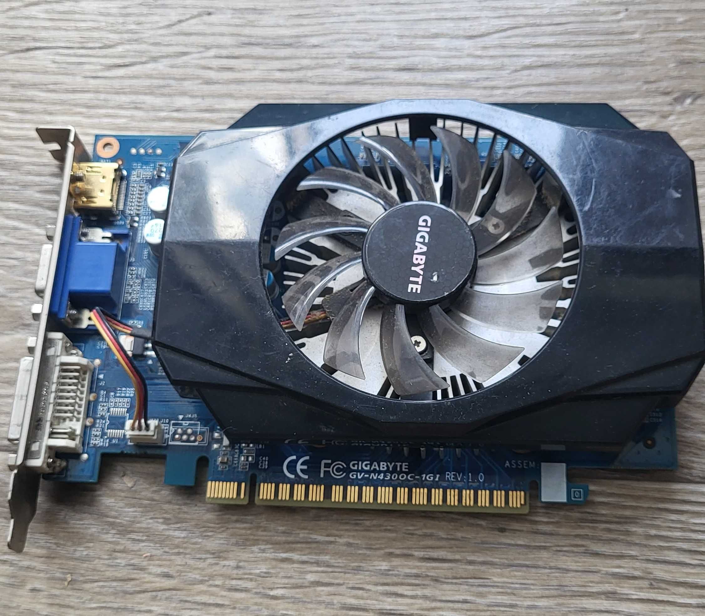 Видеокарта GT430 1gb ddr3 128 bit (DVI/HDMI/VGA)