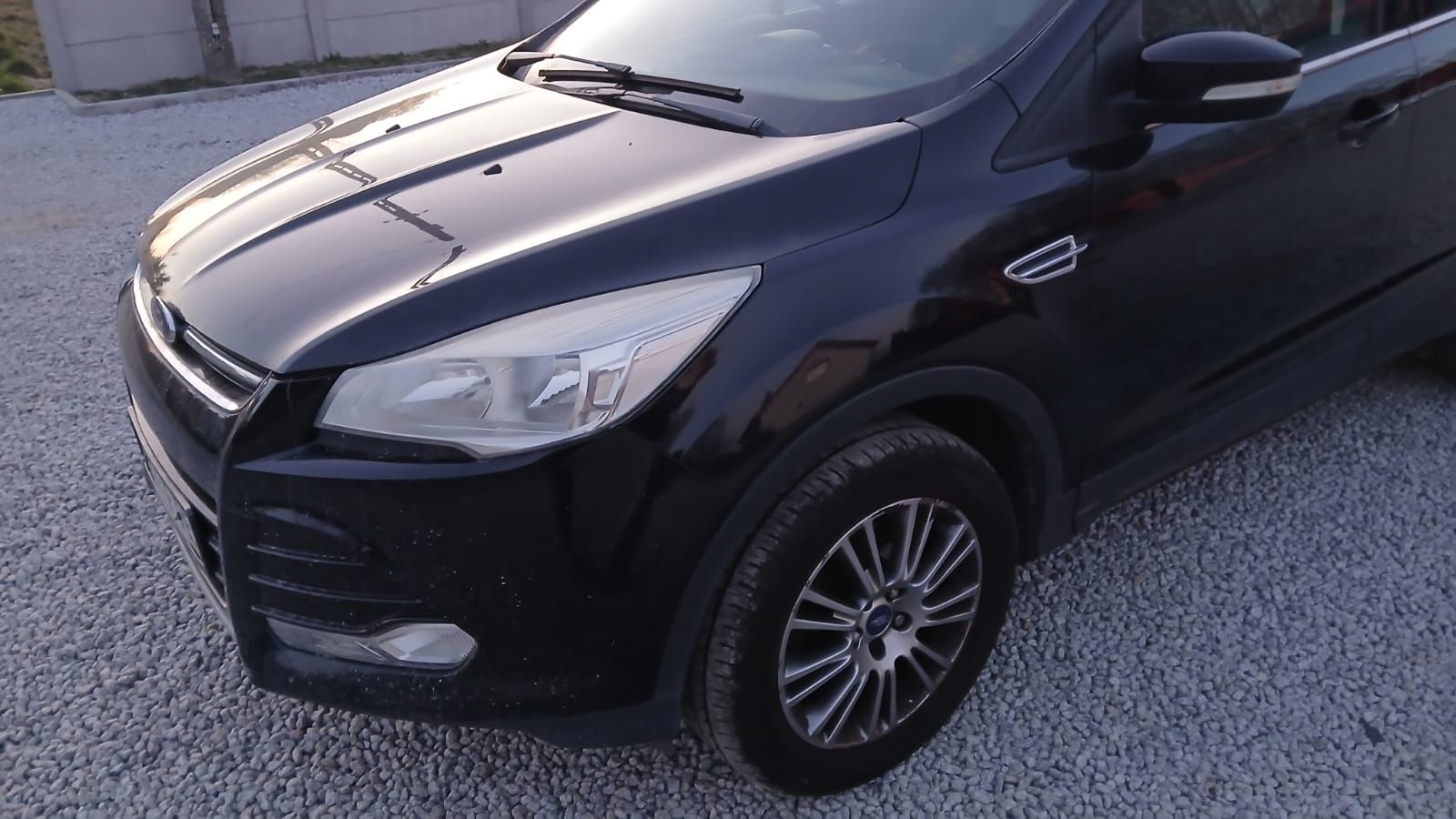 Ford kuga mk2 FD przód kompletny zderzak maska błotniki wzmocnienia