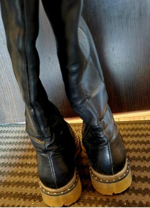 Сапоги демісезон. Шкіра, всередині тонкий фліс
~ Шкіра, всередині фліс