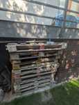 12 palet drewnianych