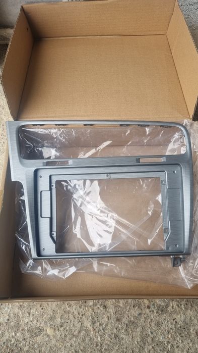 Ramka do Radia 10cali do golfa VII Nowa