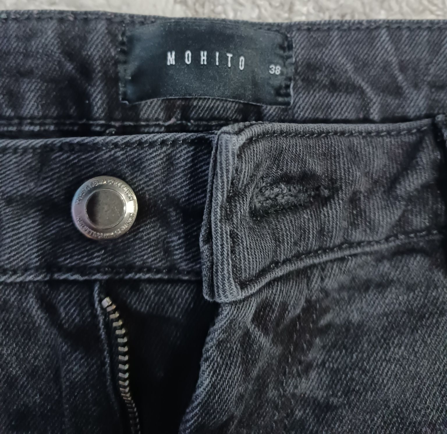 Spodnie jeans denim Mohito roz. 38