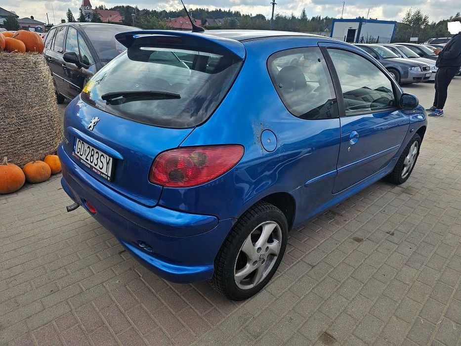 Peugeot 206, 2003/1.6benzyna/KLIMATYZACJA/opłaty aktualne