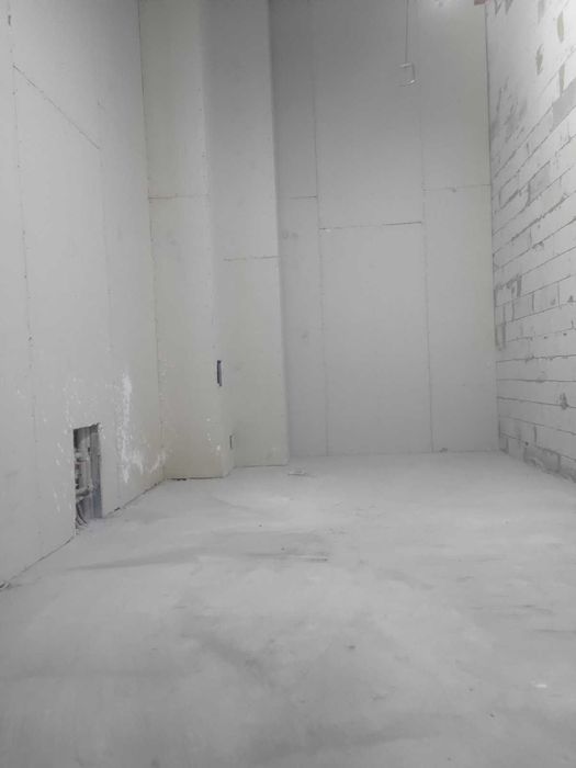 Здається склад 17,2 кв.м в ТРЦ NEOPLAZA (Марії Кюрі, 5)