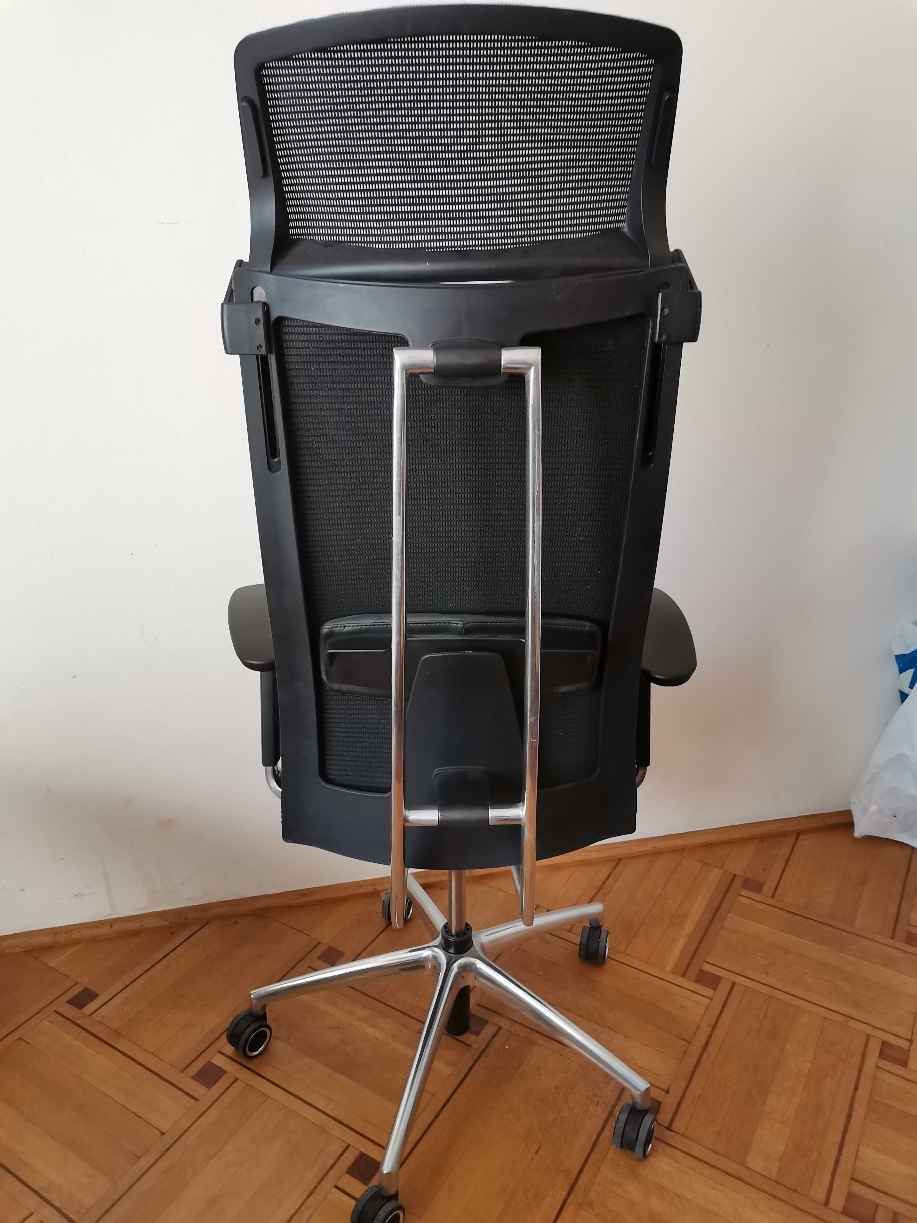 Fotel skórzany Profim Action /Nowy 5 140zł