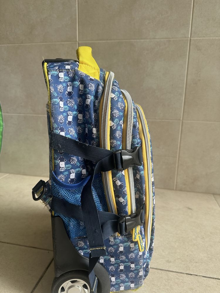 Mochila tema minions