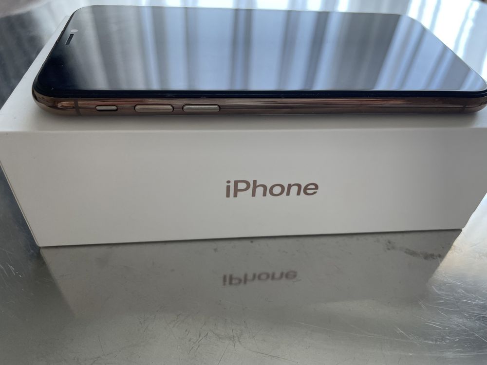 iPhone Xs 256 GB Gold Złoty