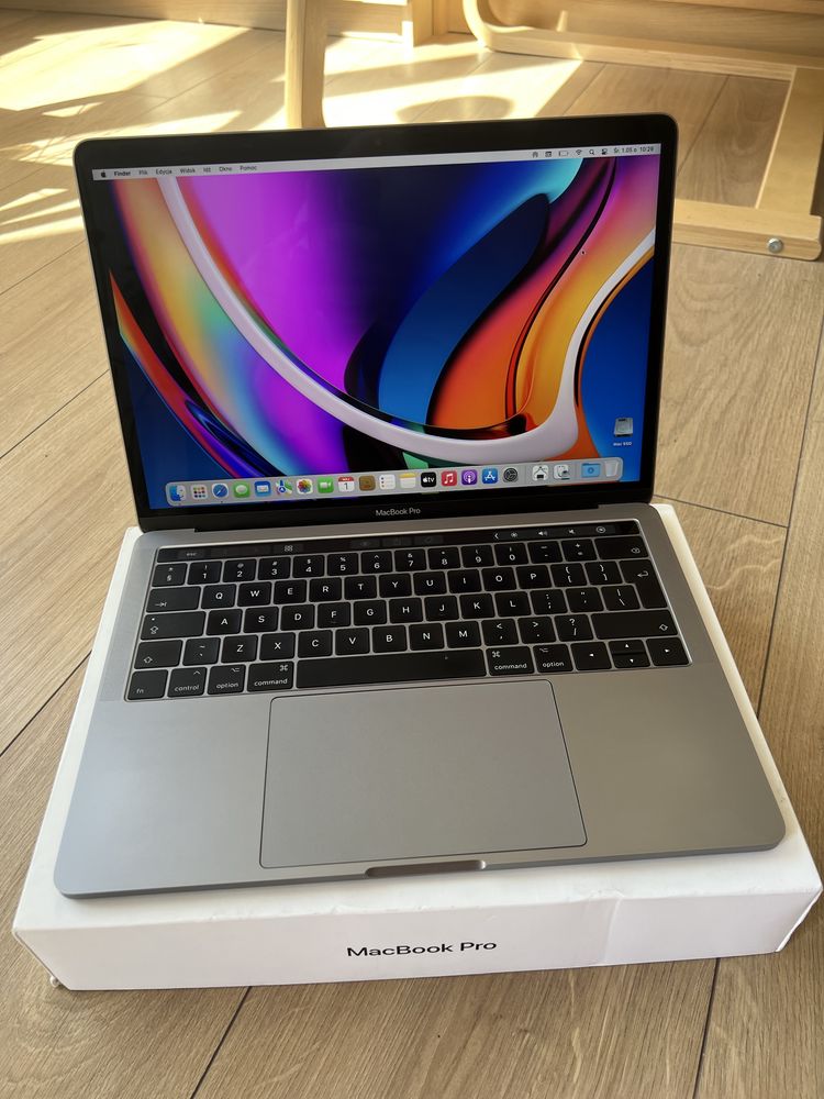 MacBook Pro 13,3” TOUCH BAR TOUCH ID 8/256 GB w PERFEKCYJNYM stanie!