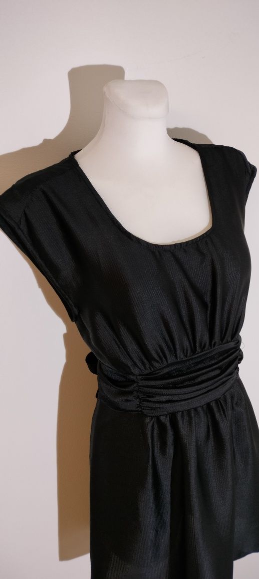 Sukienka czarna mini elegancka kokarda 38 M