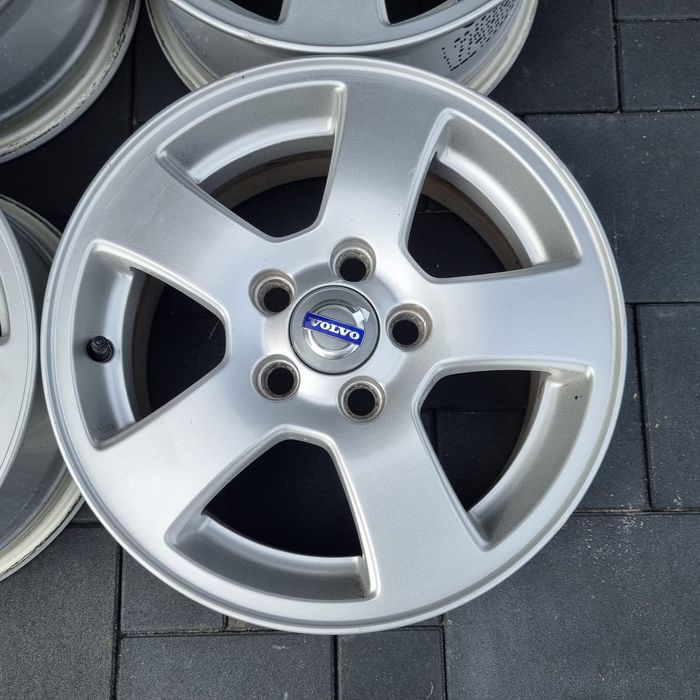 Felgi VOLVO OE 15" 6Jx15 5x108 ET46 V50 C30 C70 S40 II