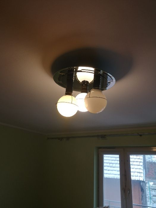 Lampa do pokoju, pokojowa w dobrym stanie