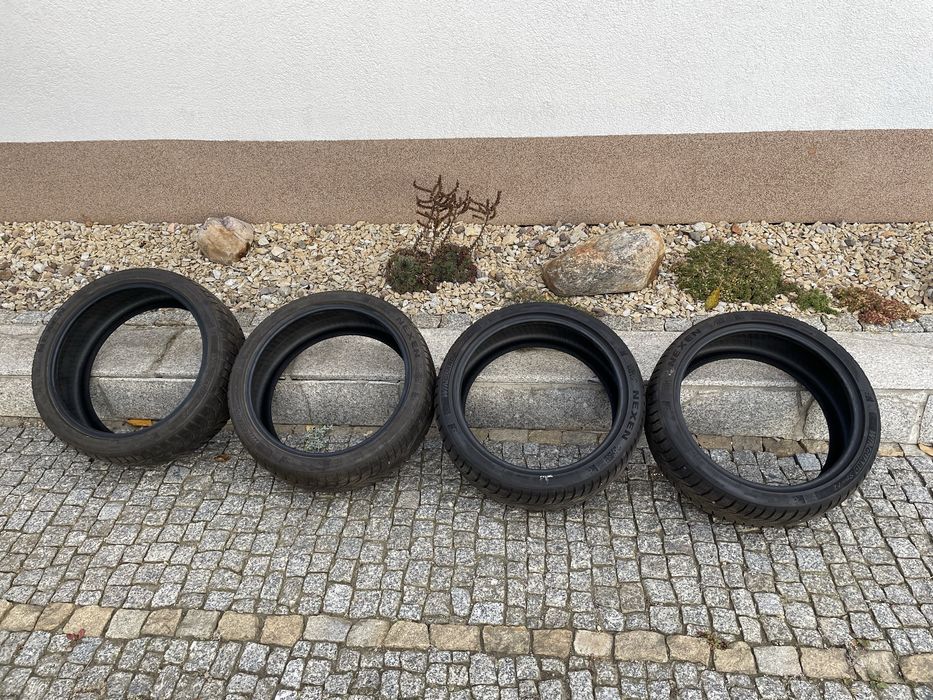 Komplet opon zima Nexen Winguard Sport 2 215/40/18 dot3520 6,5-7mm