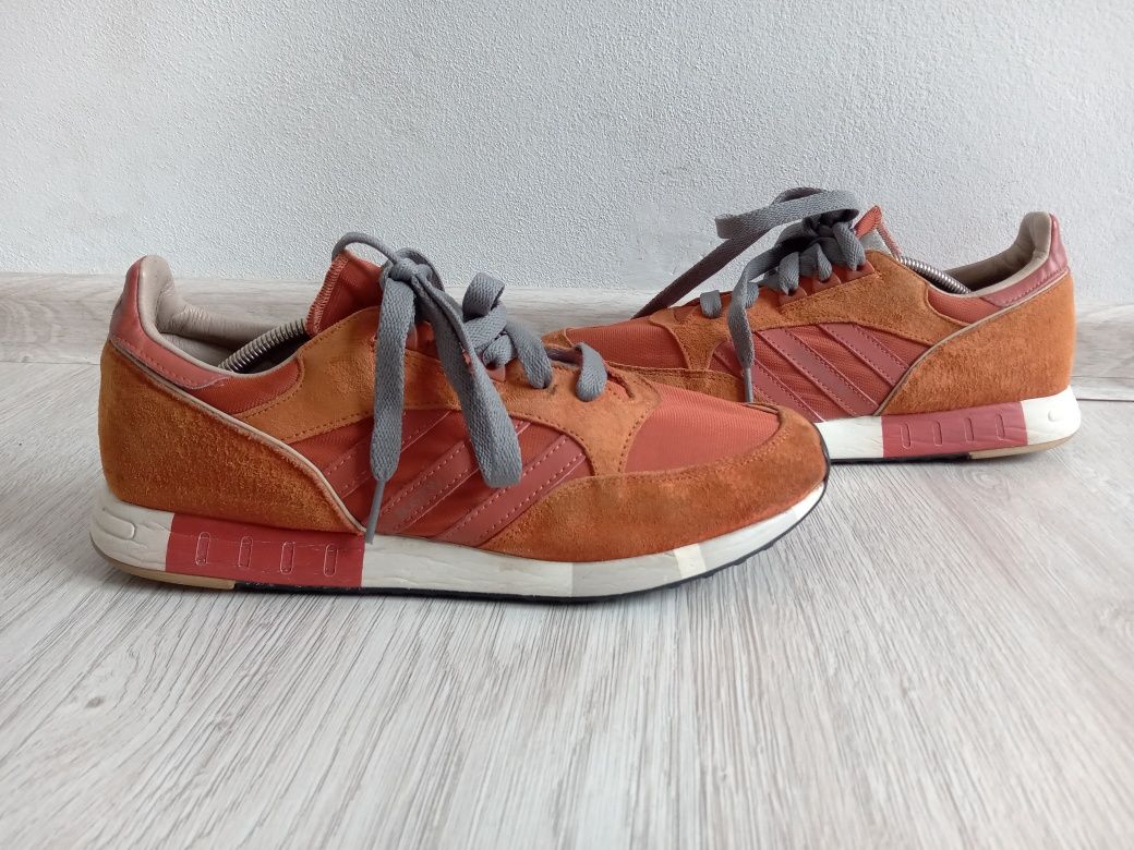 Buty Adidas Boston Super Fox r.43 1/3