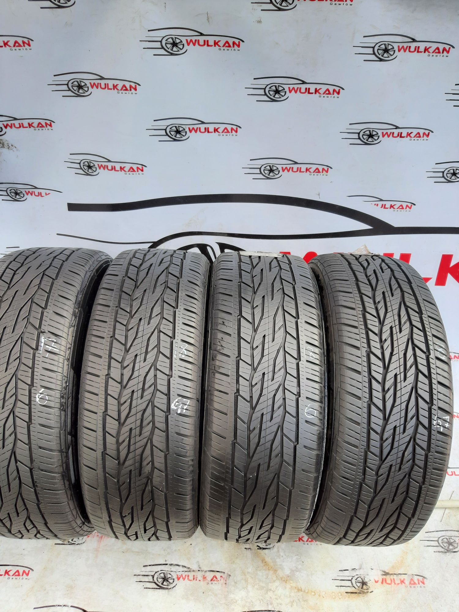 4x 225/55r18 Continental ContiCrossContakt LX2