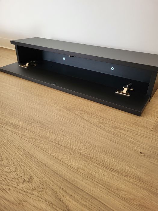 Konsoleta wisząca czarna