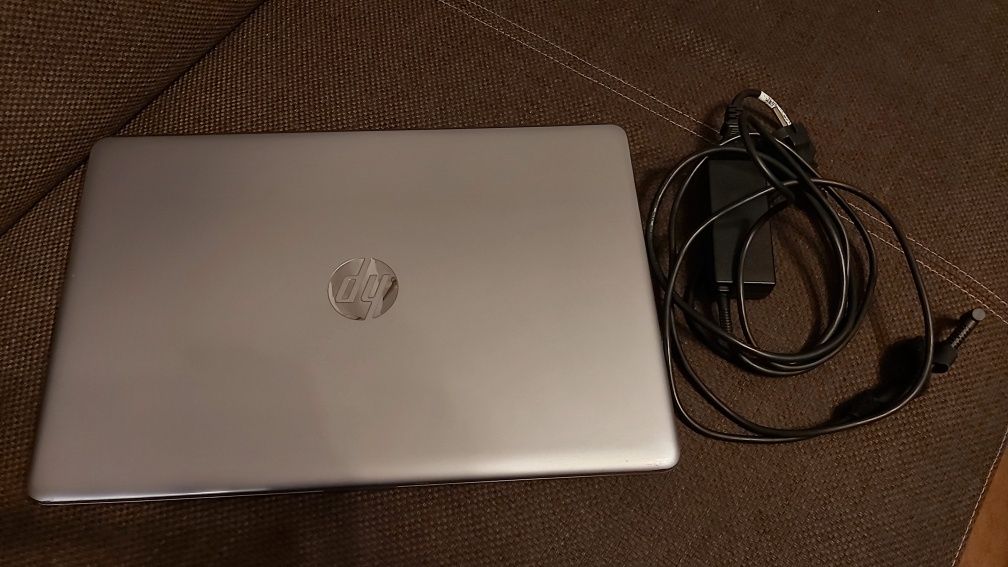 Laptop HP 250 G6 Intel i3, 4GB RAM, 120 SDD