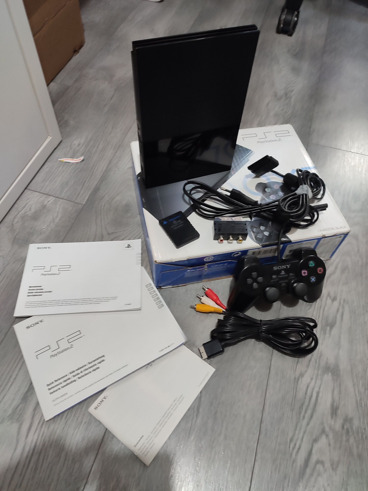 Gra konsola retro box PlayStation ps2 jak nowa