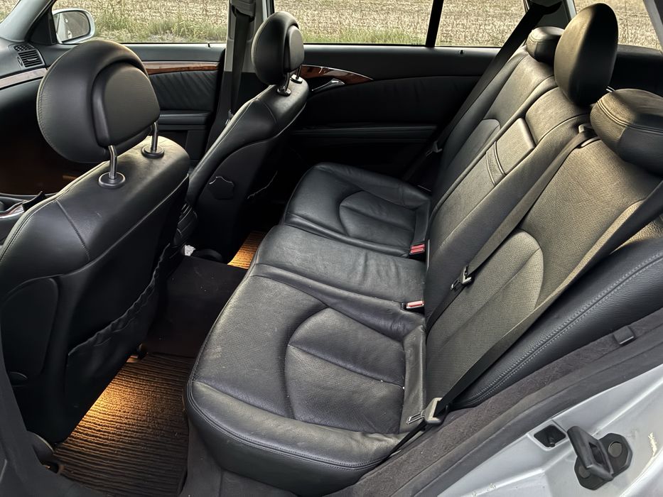 Wszystkie części Mercedes w211 2.7 CDI kombi Elegance kolor 744