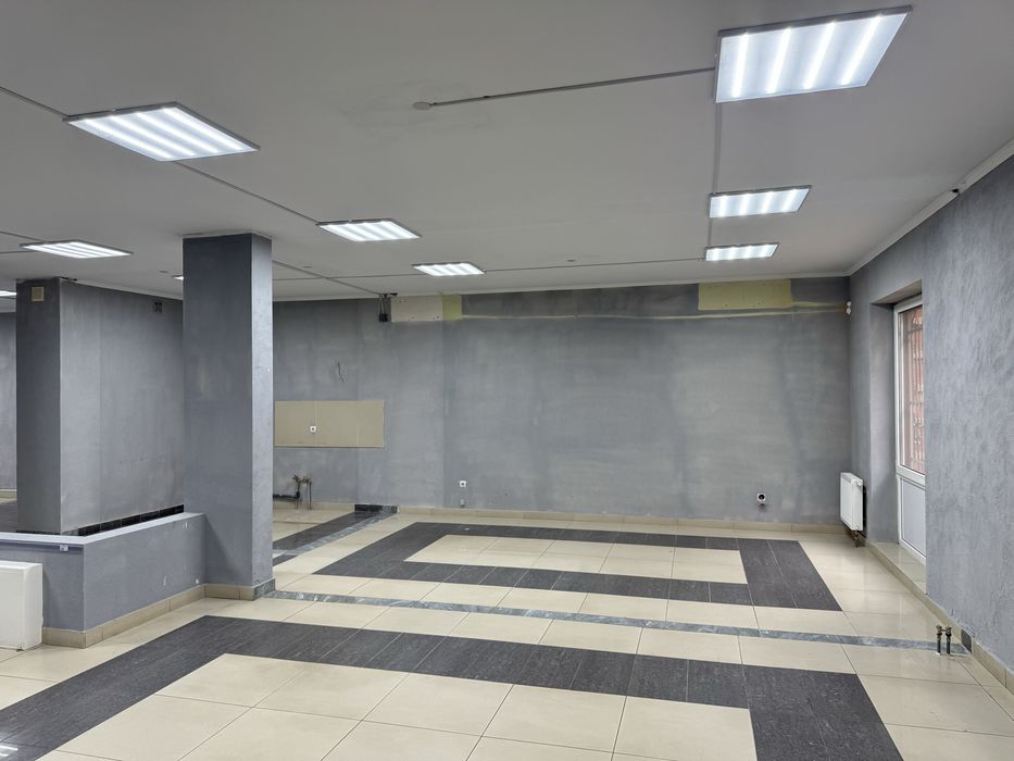 СМ Магазин, офіс, 104м2. оренду на Проспекті, на дві сторони  ЖК Сокіл