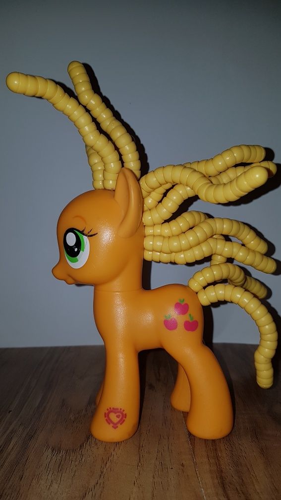 My little pony Figurka 13cm Apple Jack ruchome włosy