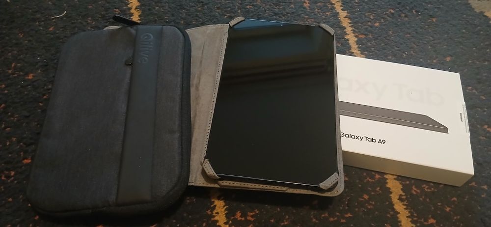Galaxy Tab A9 Wi-Fi/LTE