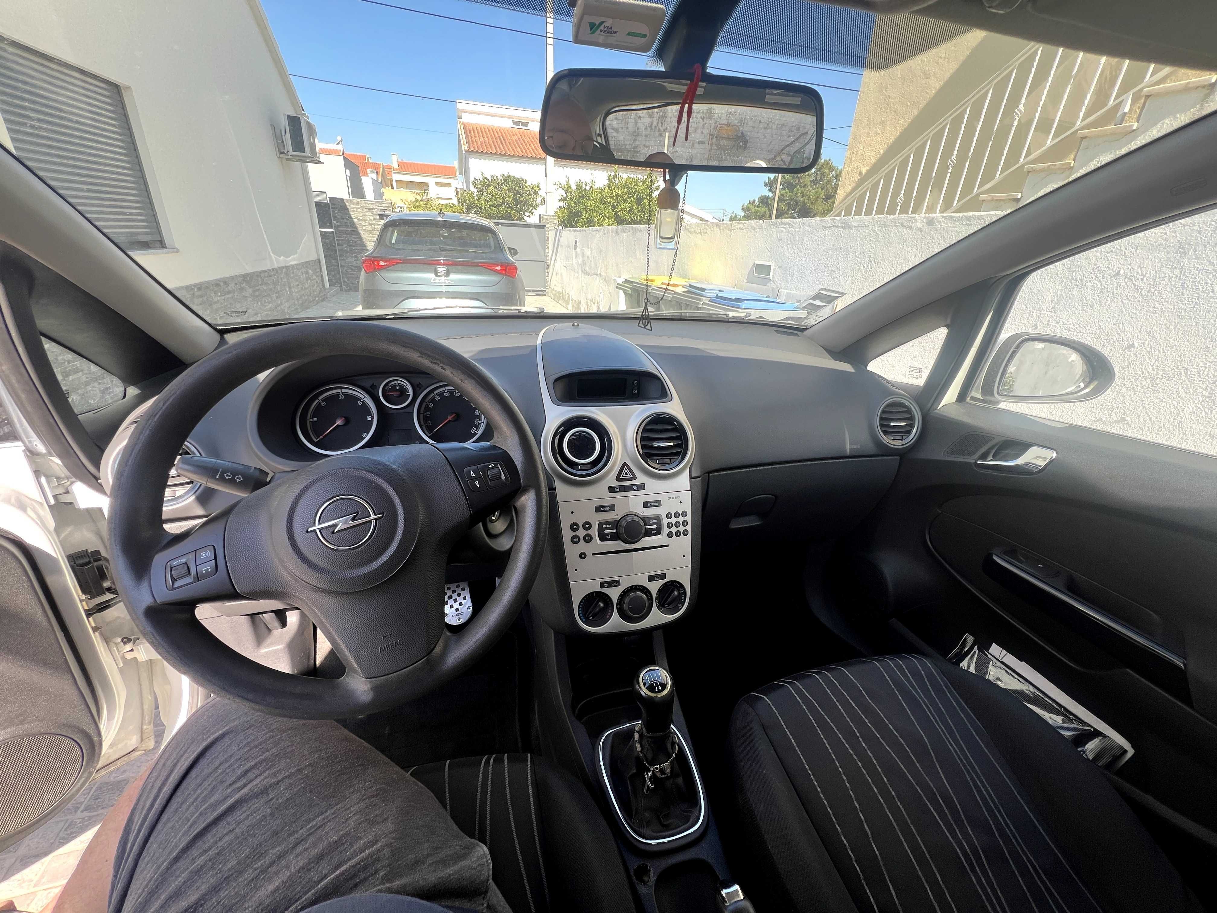 Opel Corsa D 2007  (supostamente caixa partida)