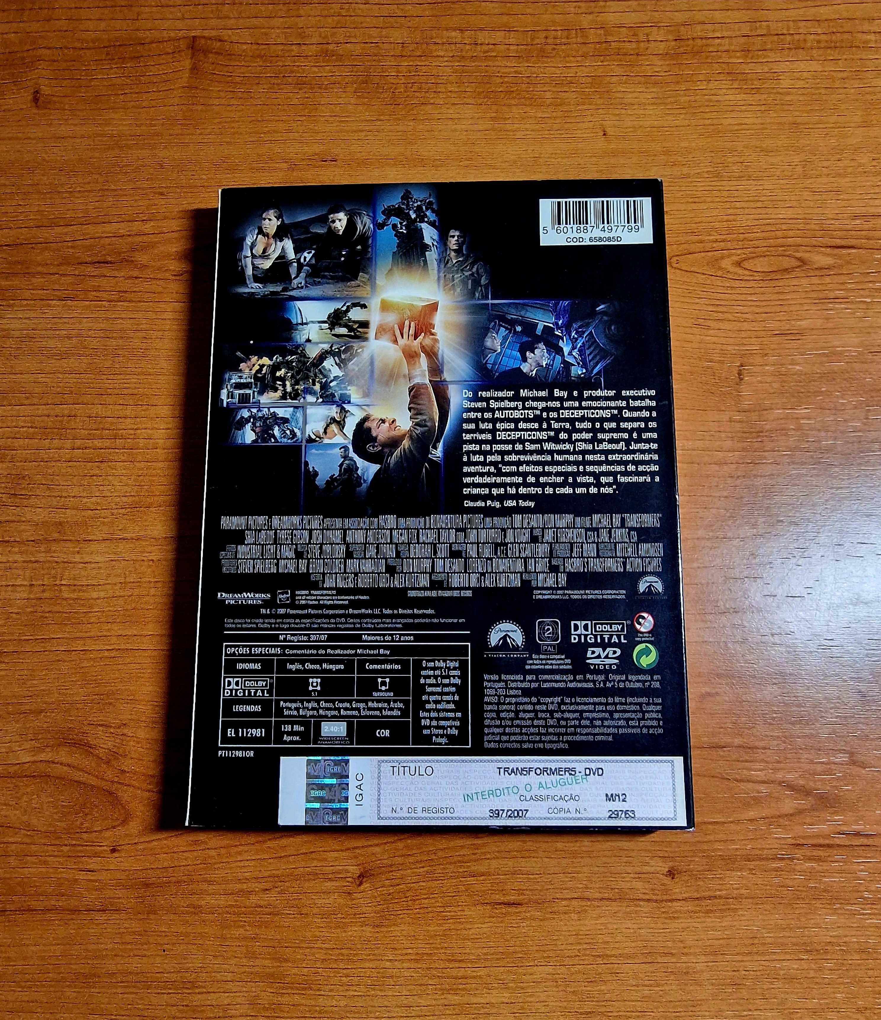 TRANSFORMERS (Michael Bay/Steven Spielberg) Megan Fox / Shia LaBeouf