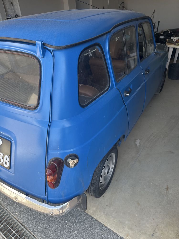 Renault 4l.
