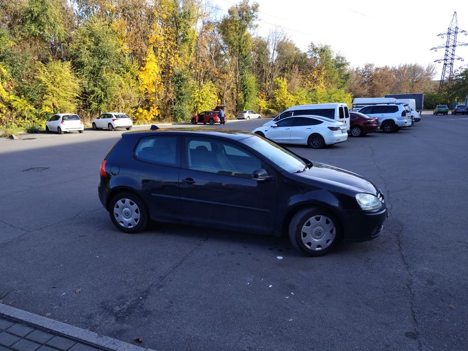 Голф 5.      Че 1,4 бензін