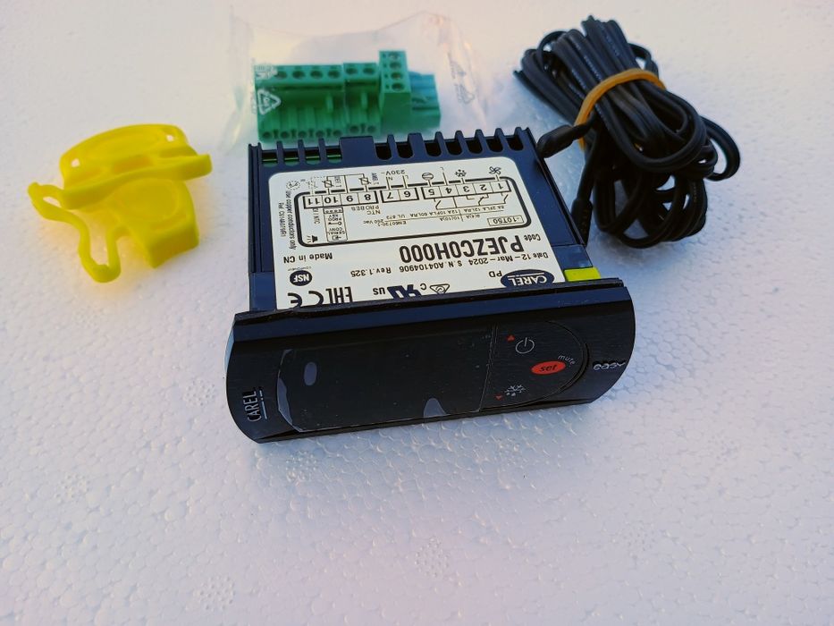 Termostat lady-witryny Carel PJEZC0H000 + 2xczujniki