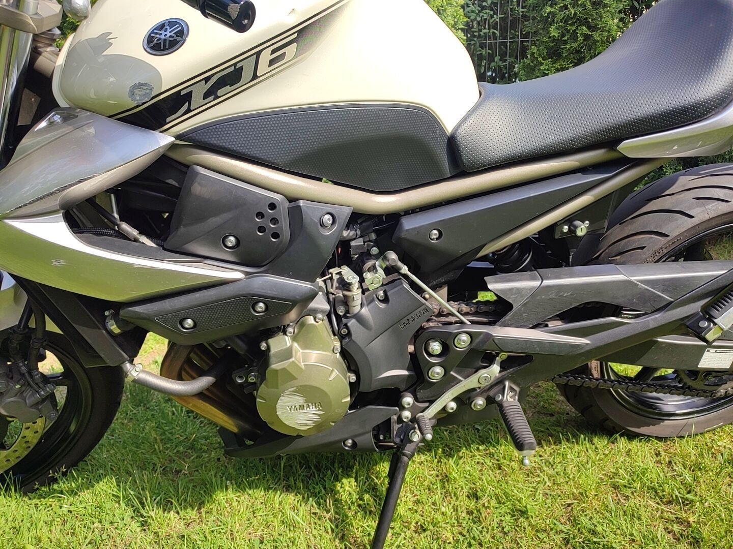 Yamaha XJ6 600ccm 2010r. przebieg 8.000km