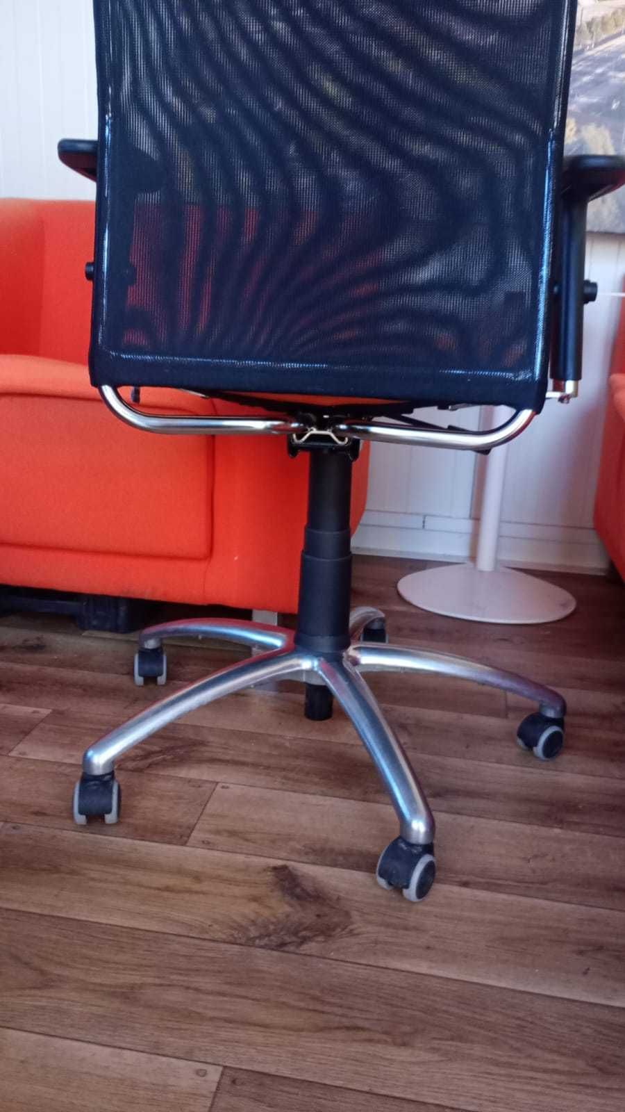 Fotel NOWY STYL fotel obrotowy krzesło biurowe do biur szkół domu