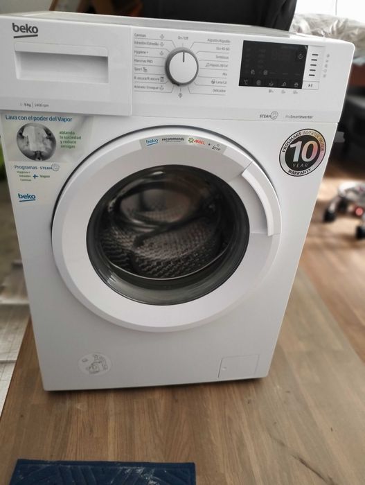 Máquina de Lavar Roupa 9kg
