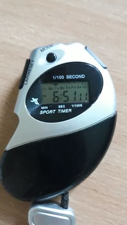 Электронный секундомер-часы