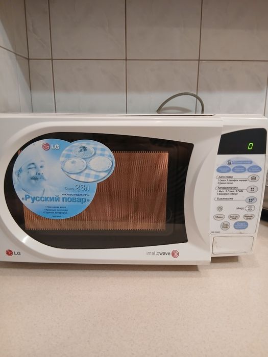 Мікрохвильова піч "LG"