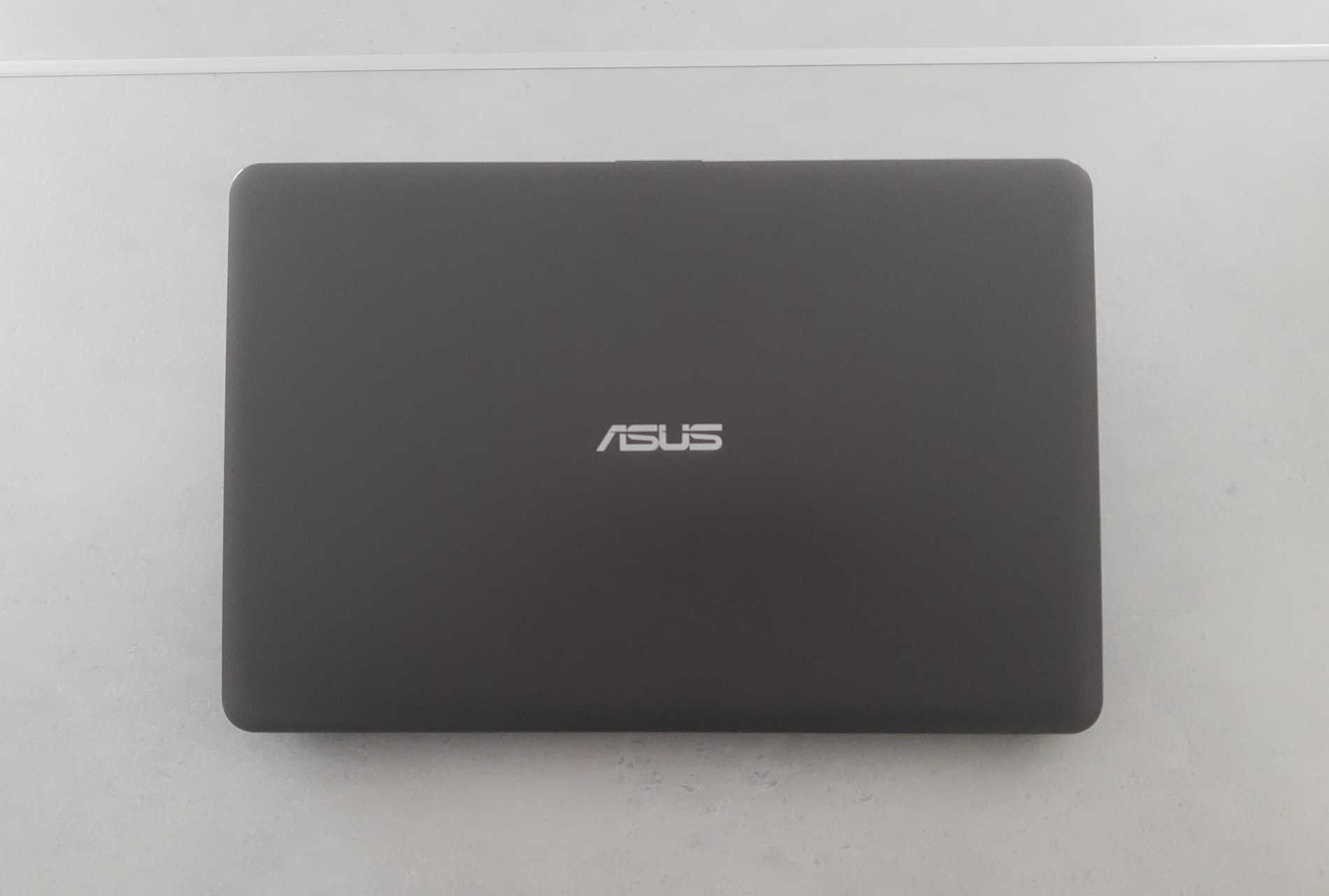 Laptop Asus - 15,6", Intel i7, Nvidia MX, 12GB, SSD 256GB, Windows 11