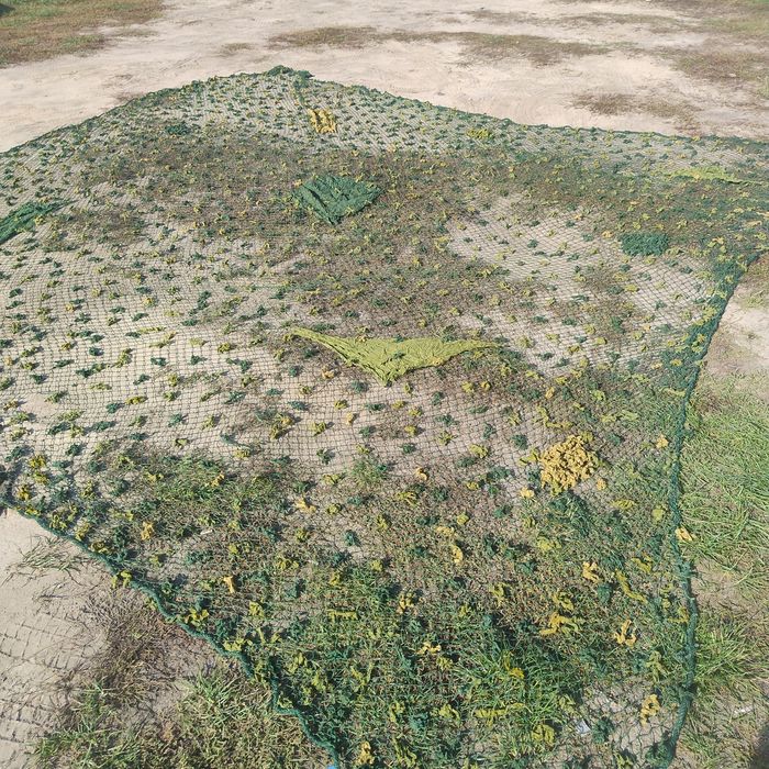 Dwie siatki maskujące 5x5m.