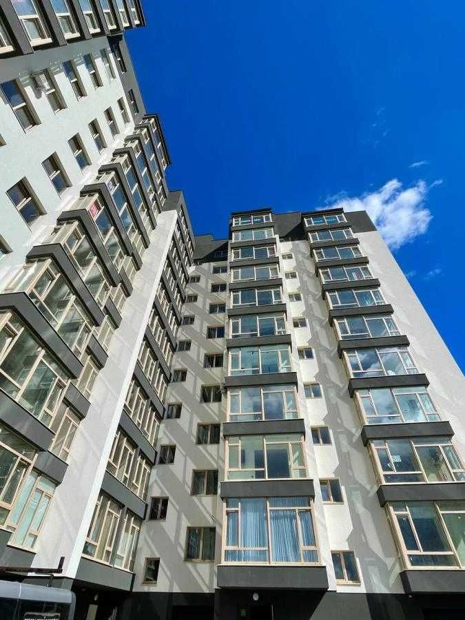 Трьохкімнатна квартира біля парку Шевченка