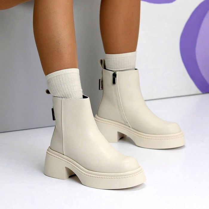 Черевики жіночі беж